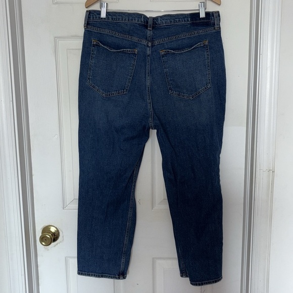 Abercrombie & Fitch The Ankle Straight Ultra High Rise Jeans - Picture 2 of 4